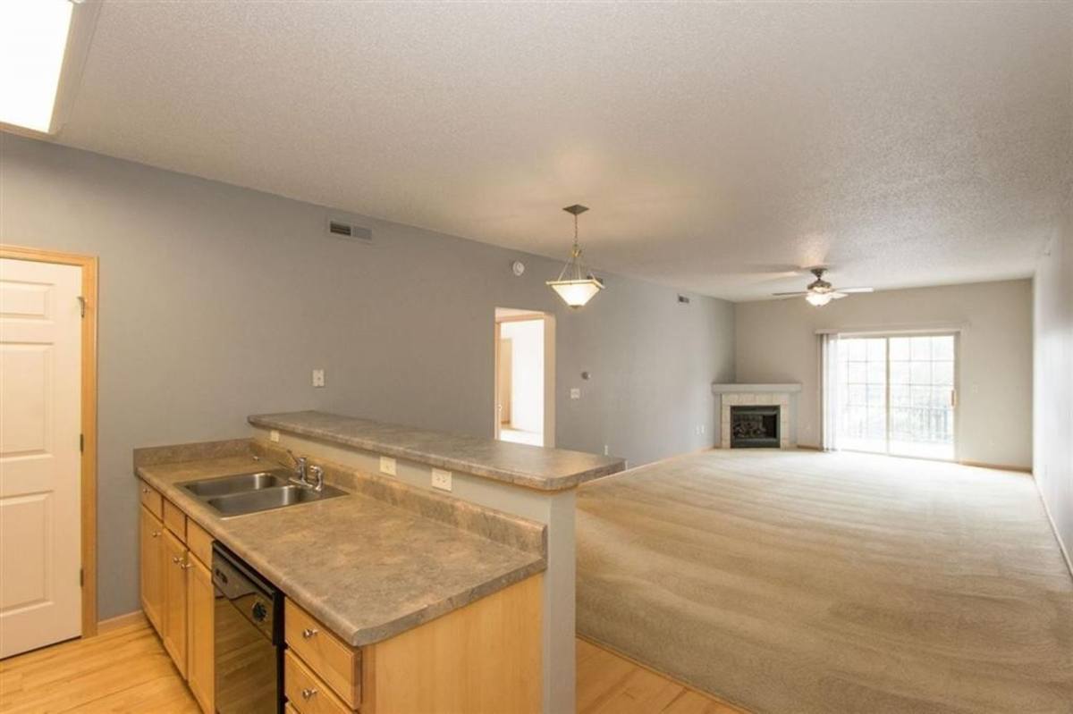 Condo for rent at 2450 Cascade Lane, Iowa City, IA 52246
