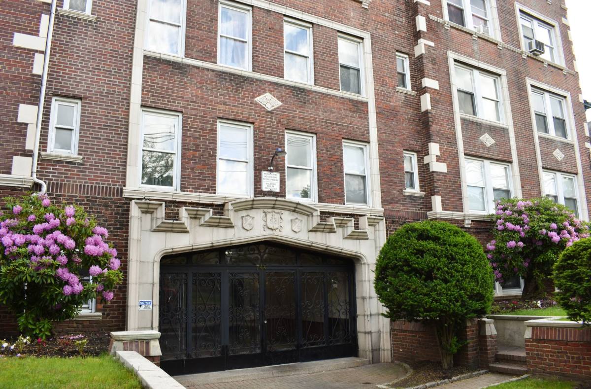 Apartment for rent at 744 Watchung Ave, Plainfield, NJ 07060