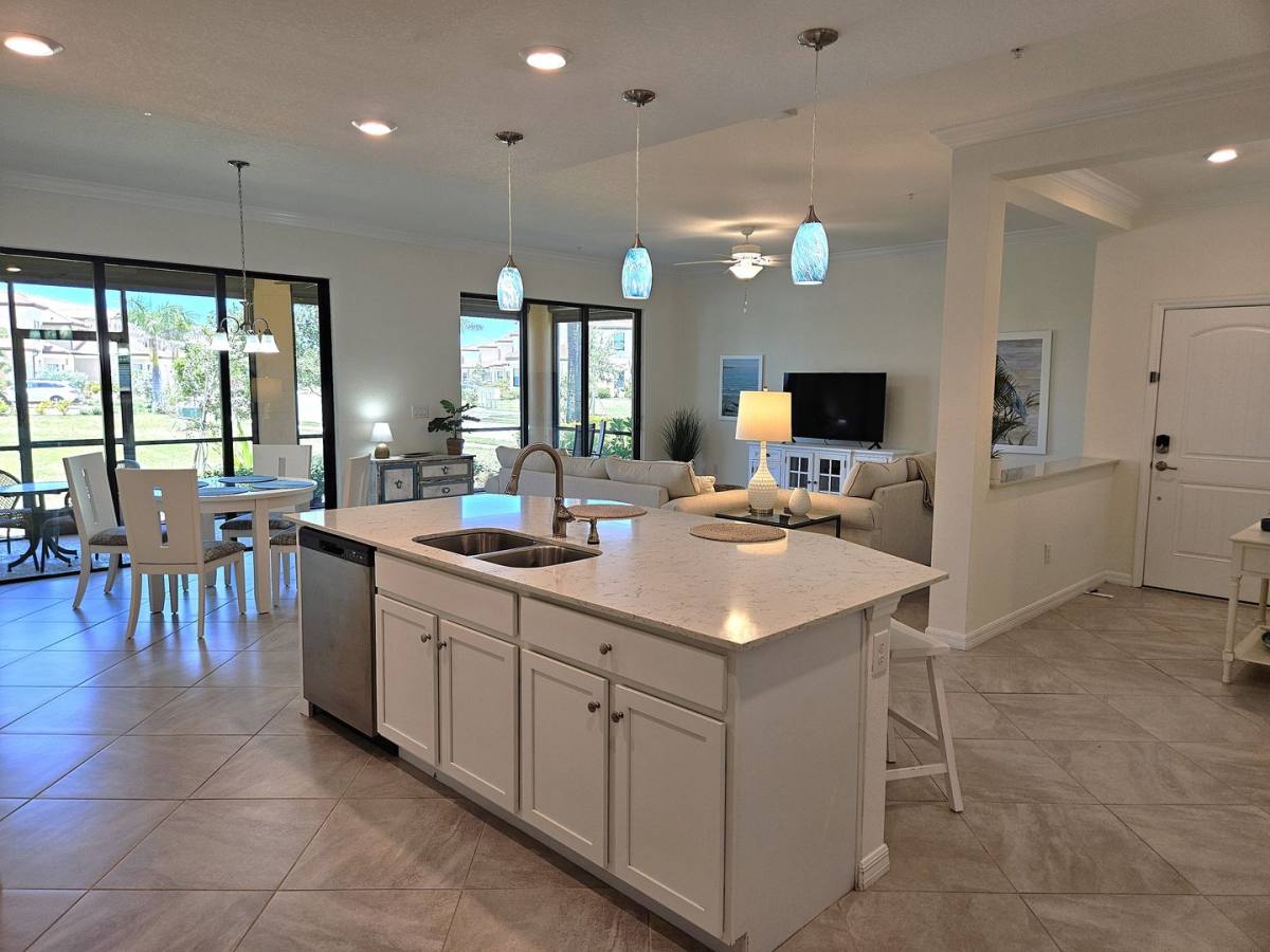 Condo for rent at 10042 Crooked Creek Dr, Venice, FL 34293