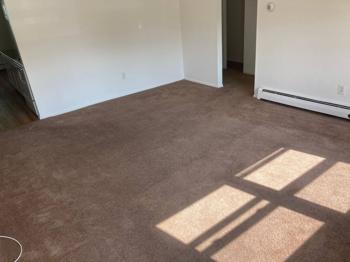 Apartment for rent at 100 Lucas Dr, Bordentown, NJ 08505
