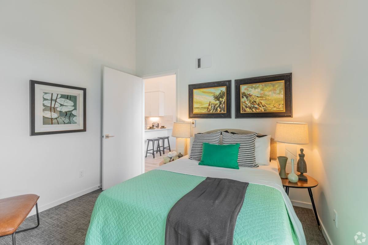 Apartment for rent at 4915 N Vancouver Ave, Portland, OR 97217