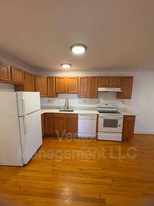 Apartment for rent at 14 Sebec St #2, Hamden, CT 06517