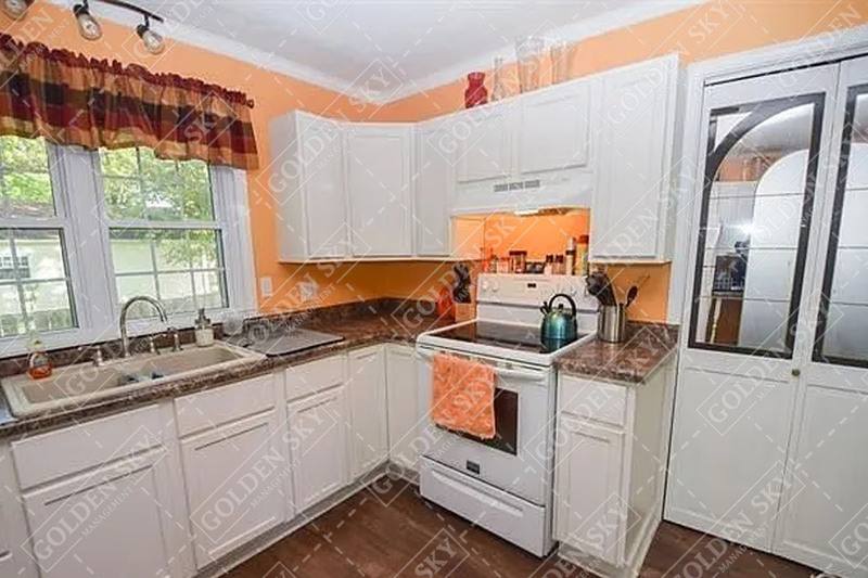House for rent at 2605 N Maplewood Ave, Muncie, IN 47304