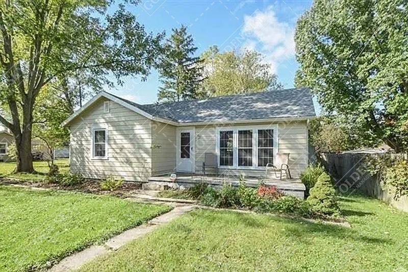 House for rent at 2605 N Maplewood Ave, Muncie, IN 47304