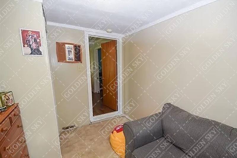 House for rent at 2605 N Maplewood Ave, Muncie, IN 47304