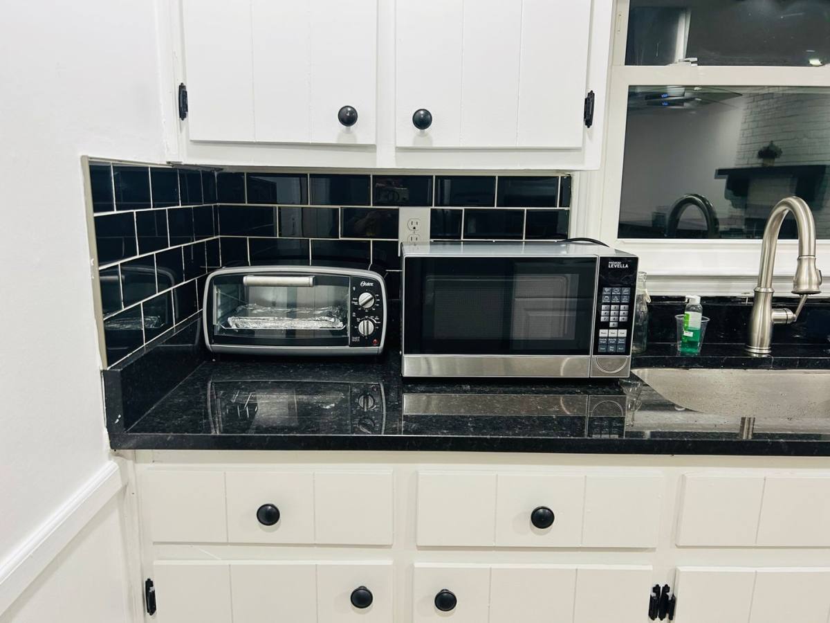 House for rent at 2664 Abington Dr, Snellville, GA 30078