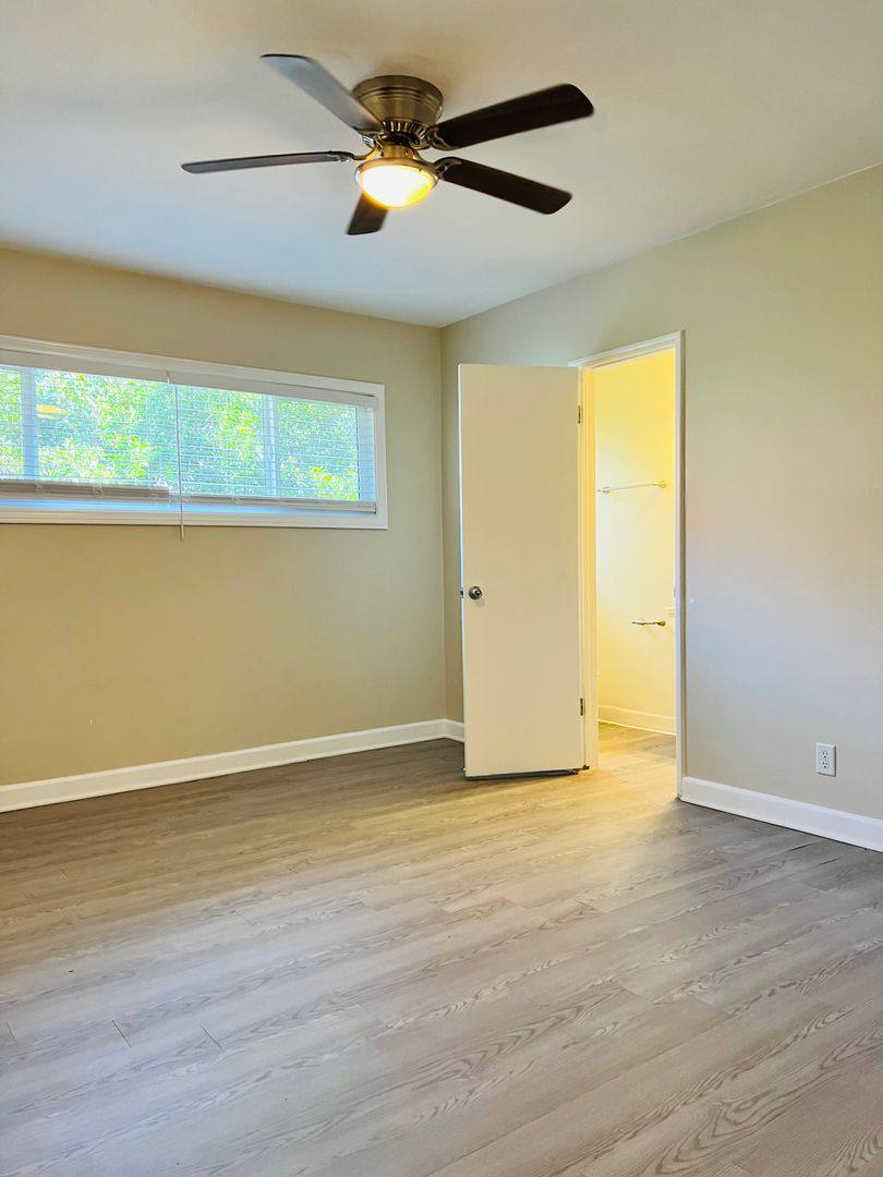 Apartment for rent at 1849 Garfield Place, Los Angeles, CA 90028