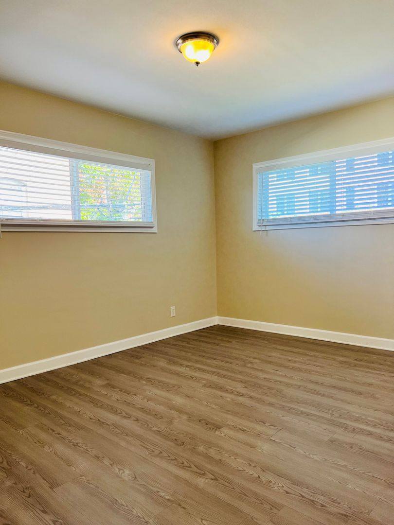 Apartment for rent at 1849 Garfield Place, Los Angeles, CA 90028