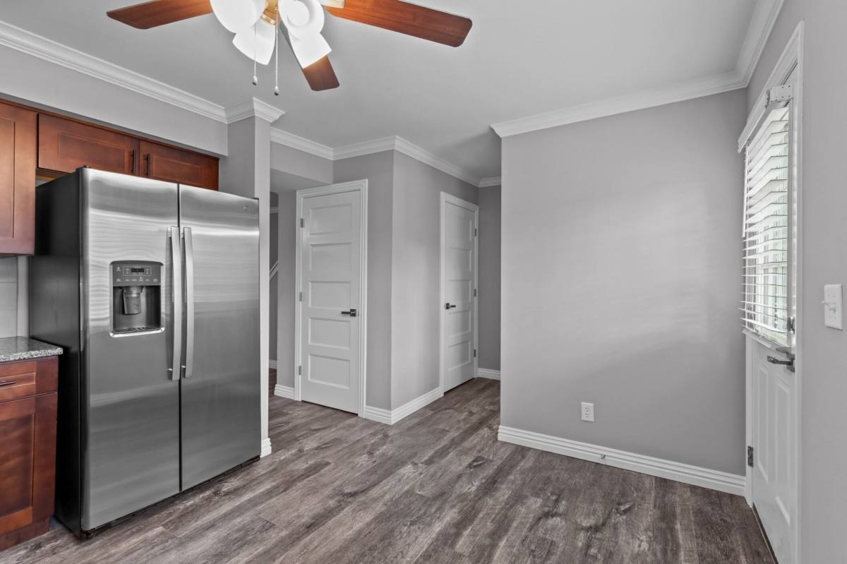 Townhouse for rent at 1500 W Grand St, Springfield, MO 65807