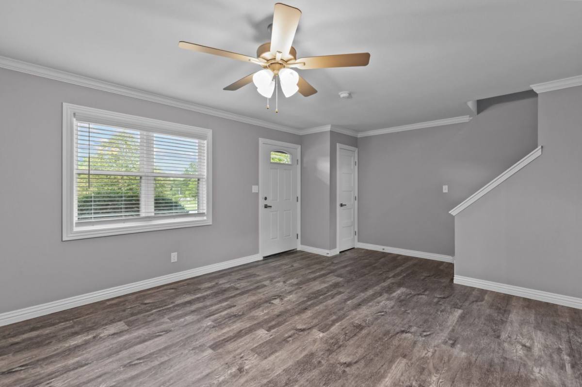 Townhouse for rent at 1500 W Grand St, Springfield, MO 65807
