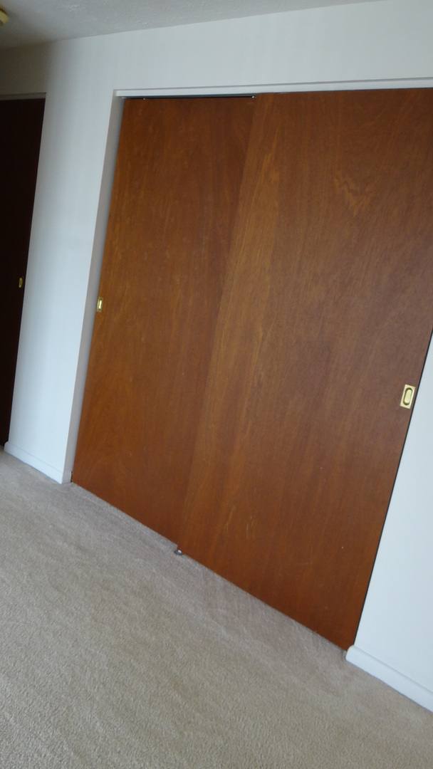 Apartment for rent at 995, 997 N Market St, Troy, OH 45373