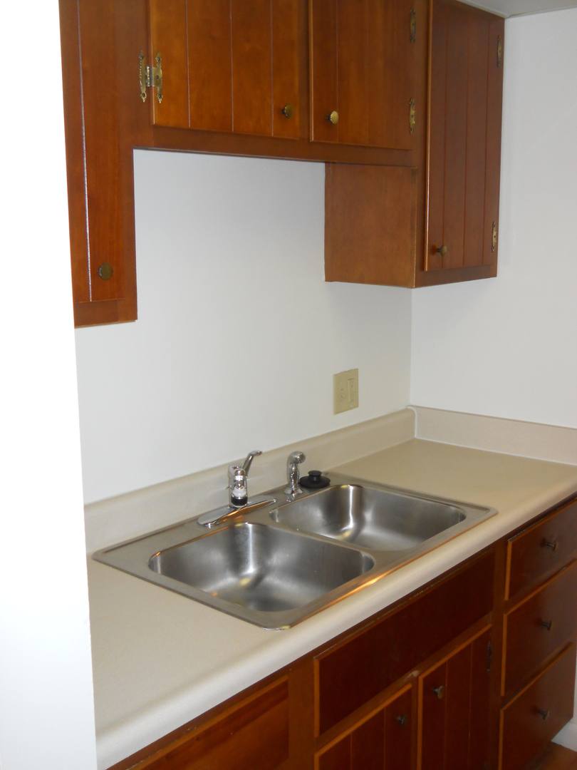 Apartment for rent at 995, 997 N Market St, Troy, OH 45373