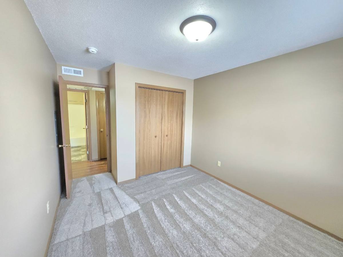 Apartment for rent at 5811 W Christopher Place, Sioux Falls, SD 57106