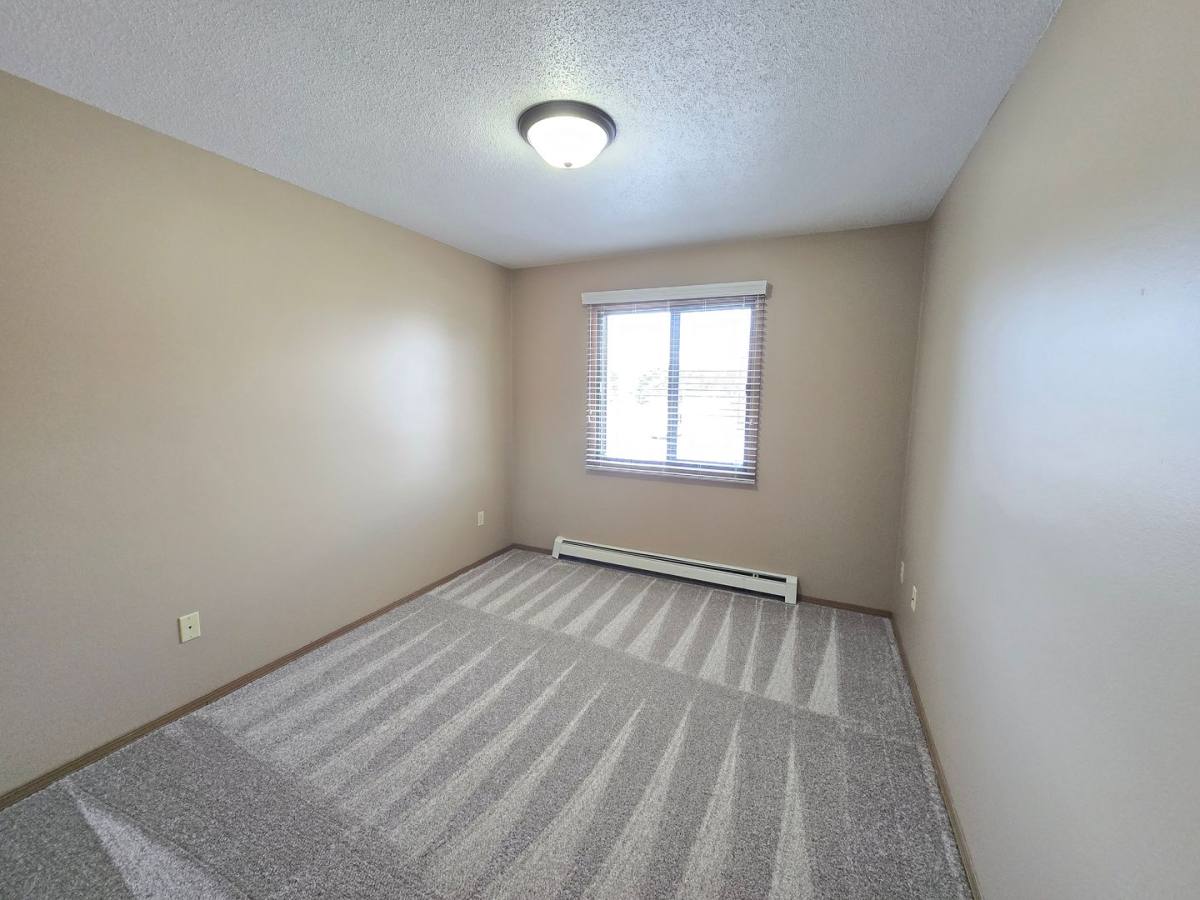 Apartment for rent at 5811 W Christopher Place, Sioux Falls, SD 57106