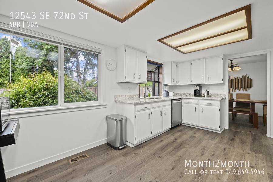 House for rent at 12543 SE 72nd St, Renton, WA 98056
