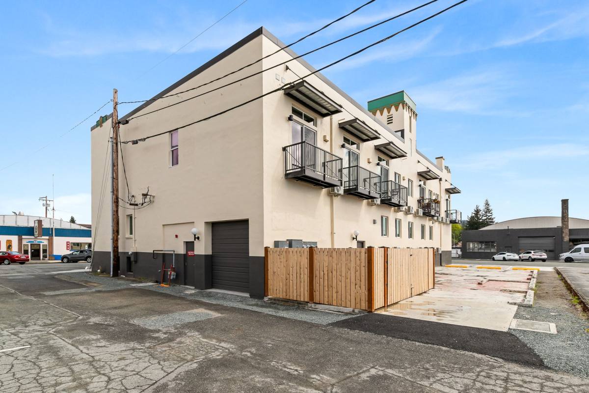 Apartment for rent at 720 Murdock St, Sedro Woolley, WA 98284