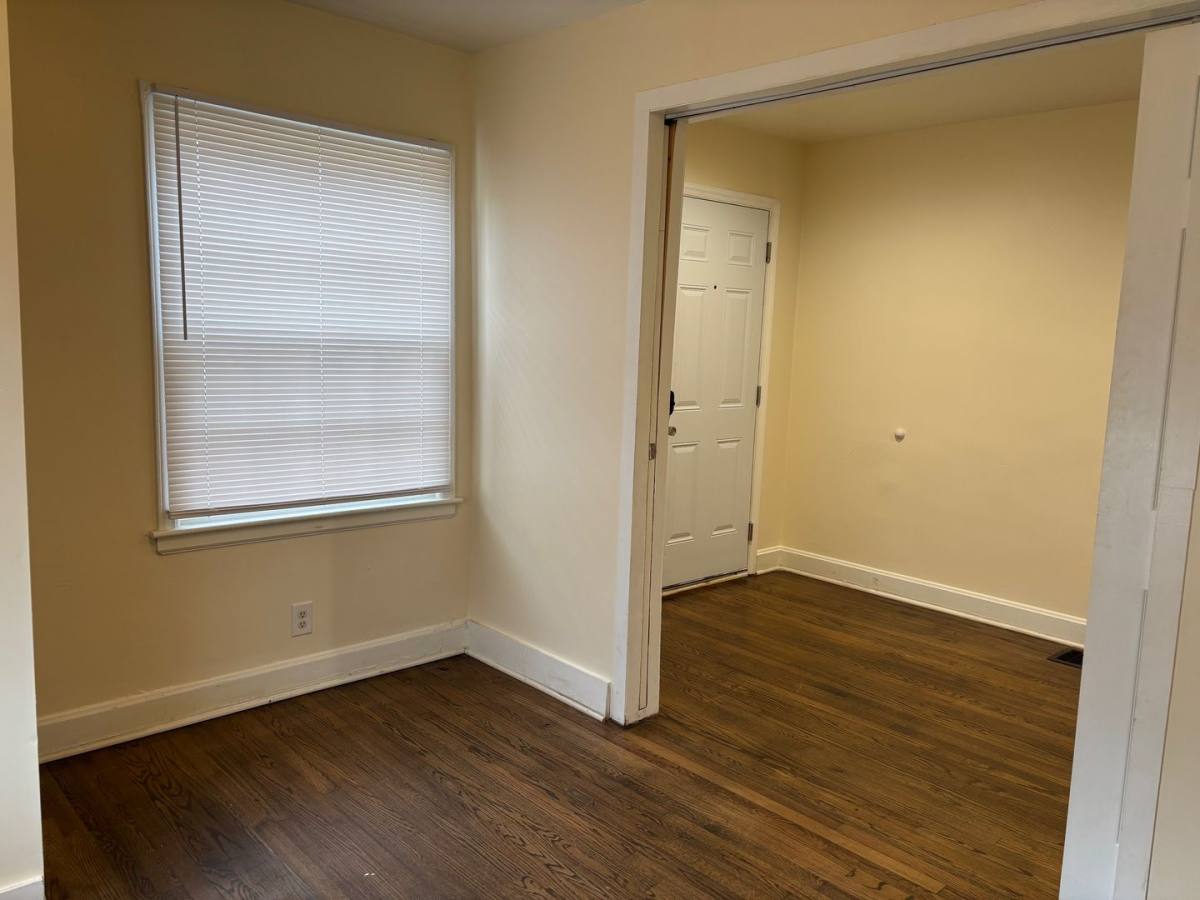 Apartment for rent at 2920 A & B Archdale Rd, High Point, NC 27263