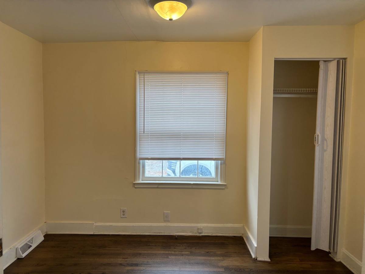 Apartment for rent at 2920 A & B Archdale Rd, High Point, NC 27263