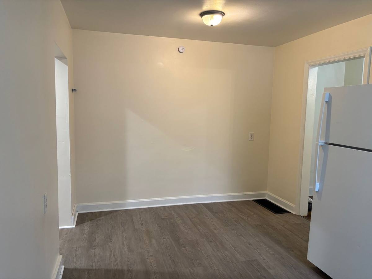 Apartment for rent at 2920 A & B Archdale Rd, High Point, NC 27263