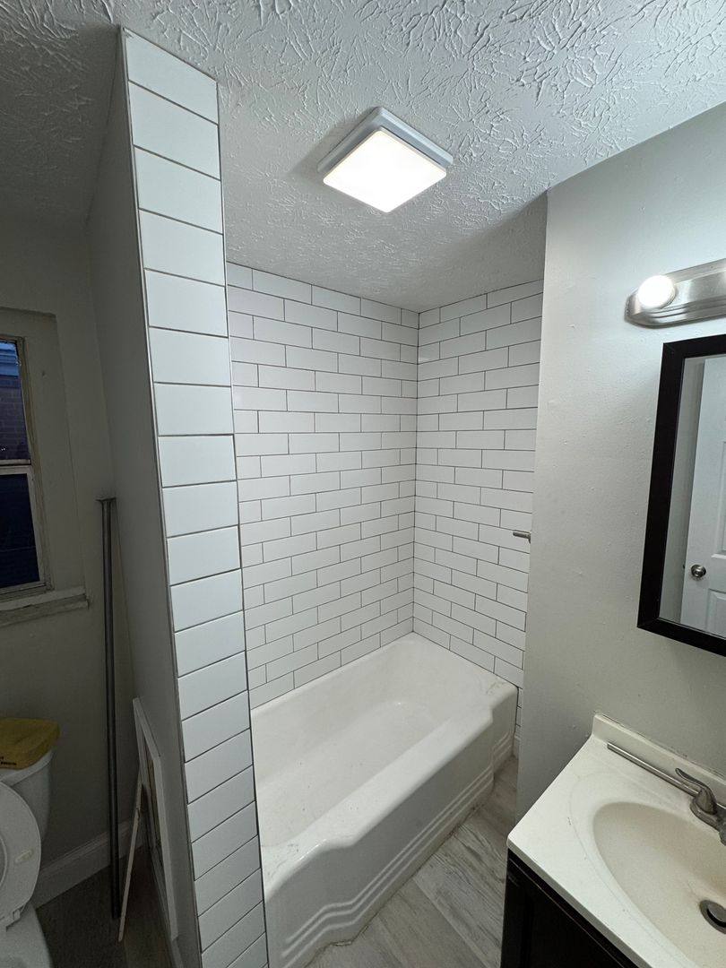 Apartment for rent at 148 S Powell Ave, Columbus, OH 43204