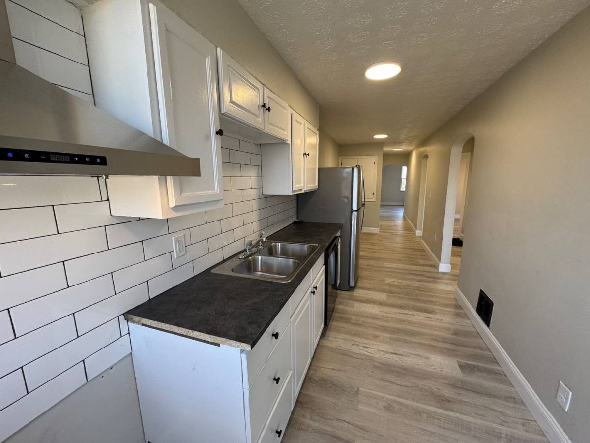 Apartment for rent at 148 S Powell Ave, Columbus, OH 43204