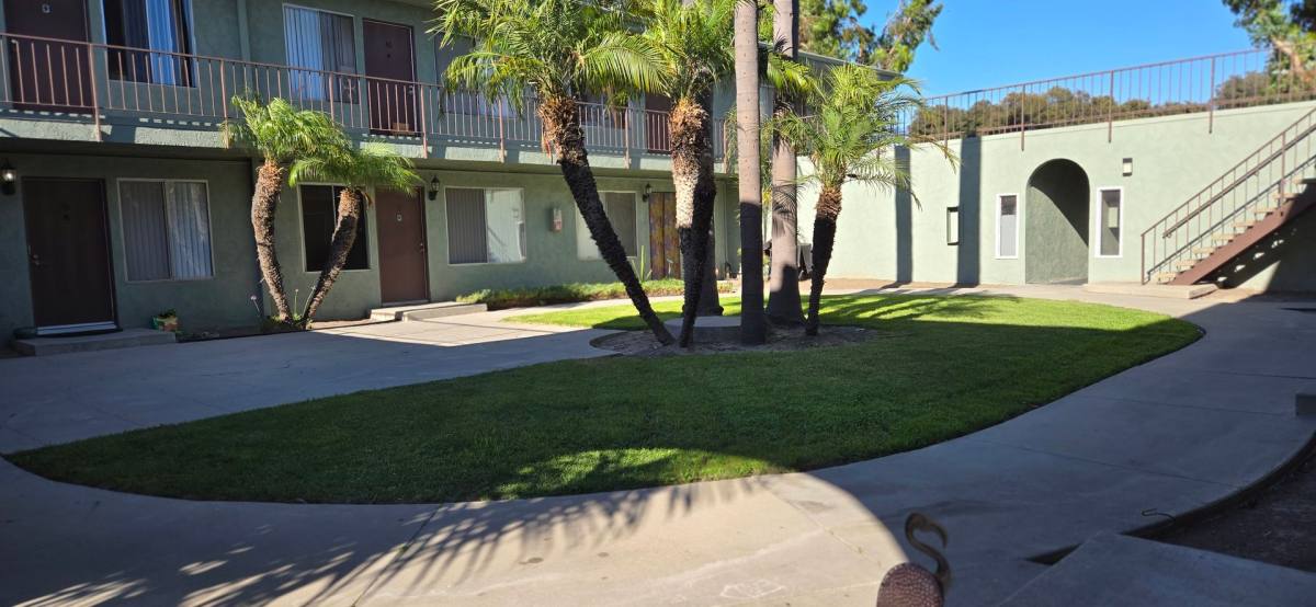 Apartment for rent at 1310 N G St, Oxnard, CA 93030