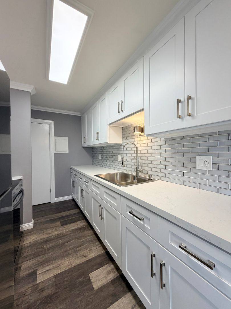 Apartment for rent at 1310 N G St, Oxnard, CA 93030