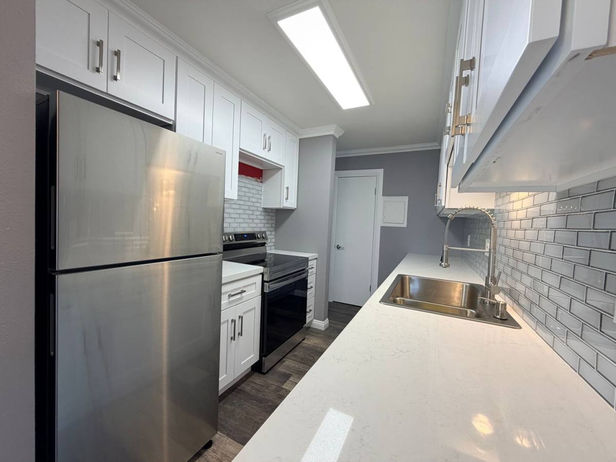 Apartment for rent at 1310 N G St, Oxnard, CA 93030