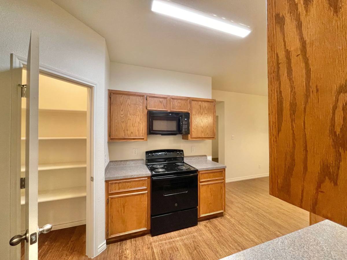 Townhouse for rent at 901 Lasso Dr, Killeen, TX 76543