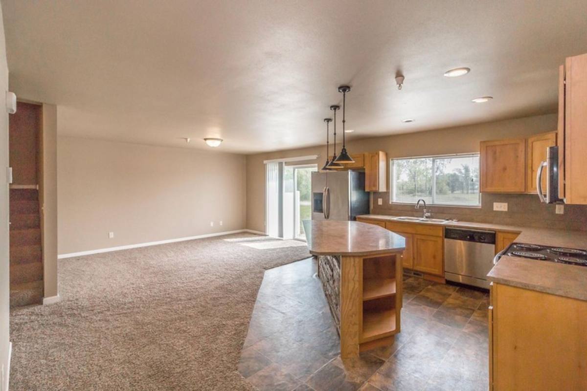 Townhouse for rent at 2051 Yellowstone Circle, Dickinson, ND 58601