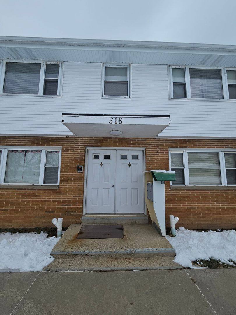 Apartment for rent at 516 Blake Ave, South Milwaukee, WI 53172