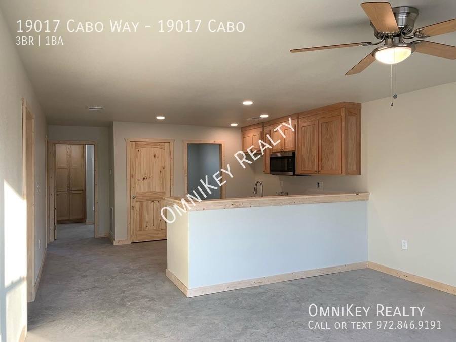 Apartment for rent at 19017 Cabo Way, Thackerville, OK 73459