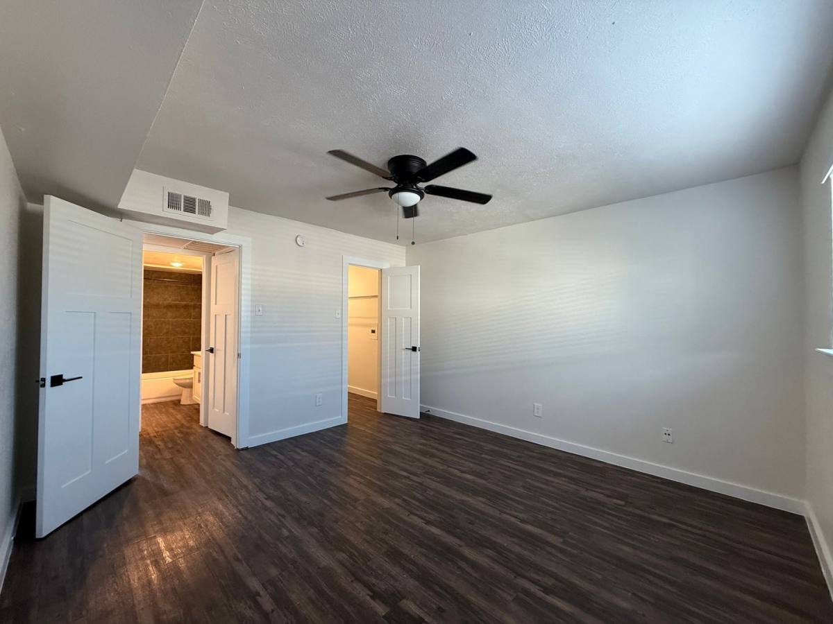 Apartment for rent at 3627 Almazan Dr, Dallas, TX 75220