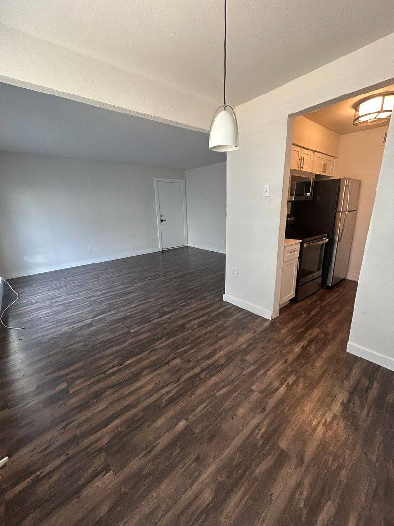 The Brioso Place, 3627 Almazan Dr, Dallas, TX 75220 - Apartment for Rent - Image 10