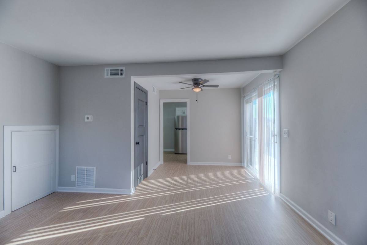 Townhouse for rent at 5214 E47th Place, Tulsa, OK 74135