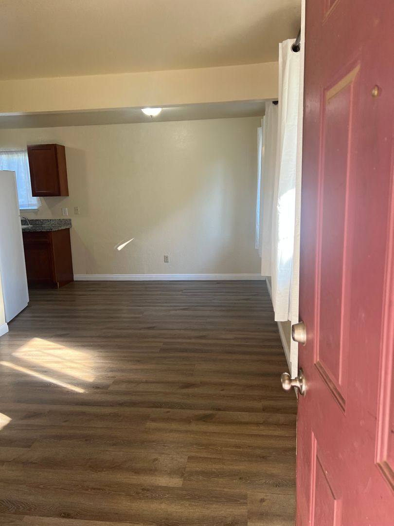 Apartment for rent at 1954 Country Club Court, Yuba City, CA 95991