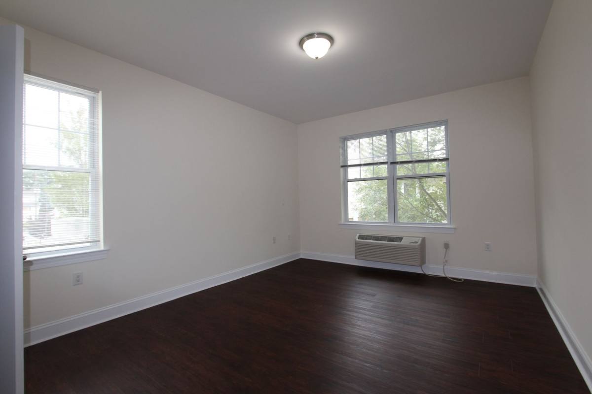 Apartment for rent at 297 Palisade Ave, Bogota, NJ 07603