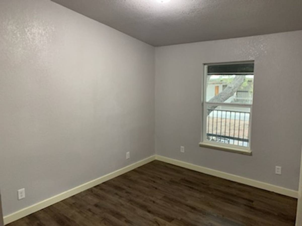 Apartment for rent at 520 Gentleman Rd, San Antonio, TX 78201