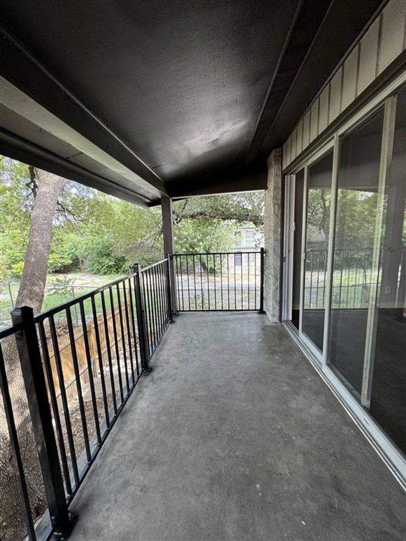 Apartment for rent at 520 Gentleman Rd, San Antonio, TX 78201
