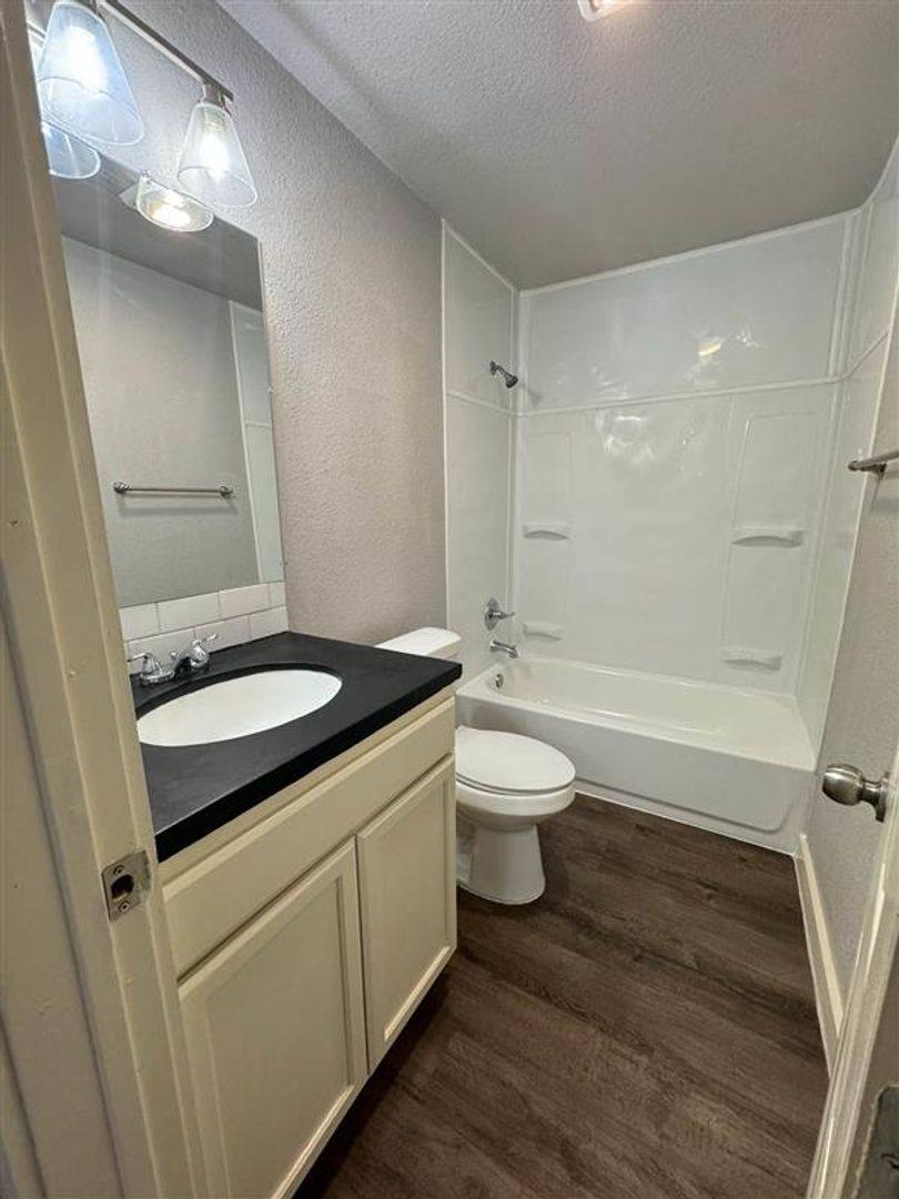 Apartment for rent at 520 Gentleman Rd, San Antonio, TX 78201