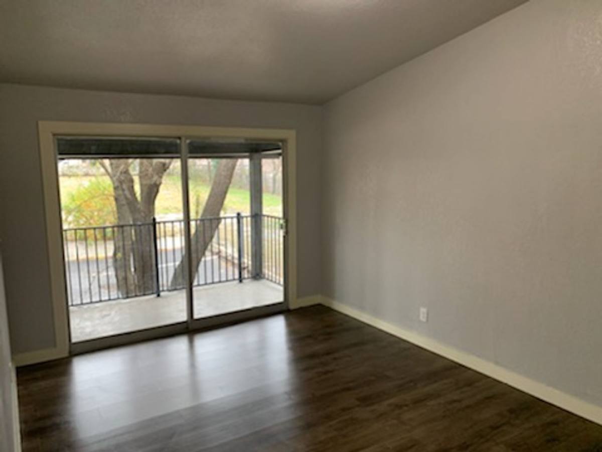 Apartment for rent at 520 Gentleman Rd, San Antonio, TX 78201
