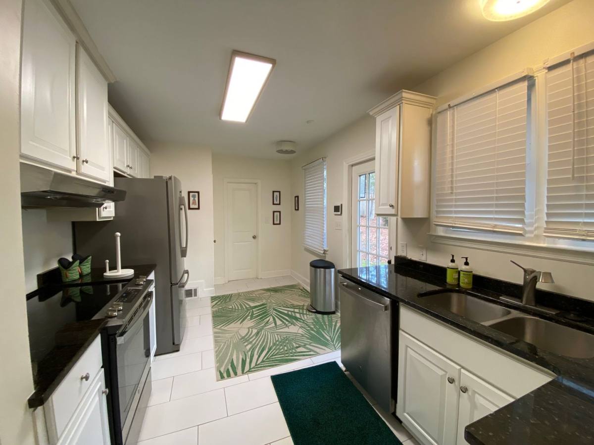 House for rent at 264 E Vineland Rd, Augusta, GA 30904
