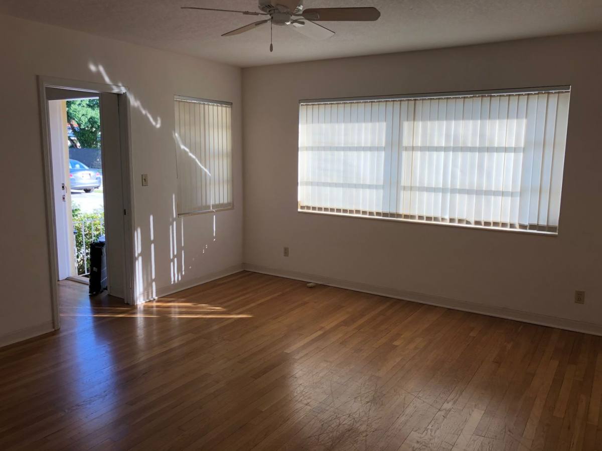 Apartment for rent at 2525 Pierce St, Hollywood, FL 33020