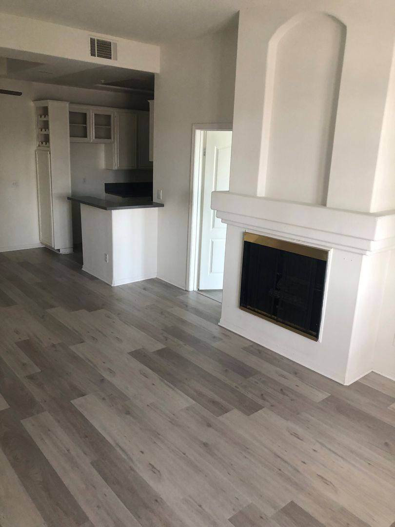 Apartment for rent at 5430 Alvern Circle, Los Angeles, CA 90045