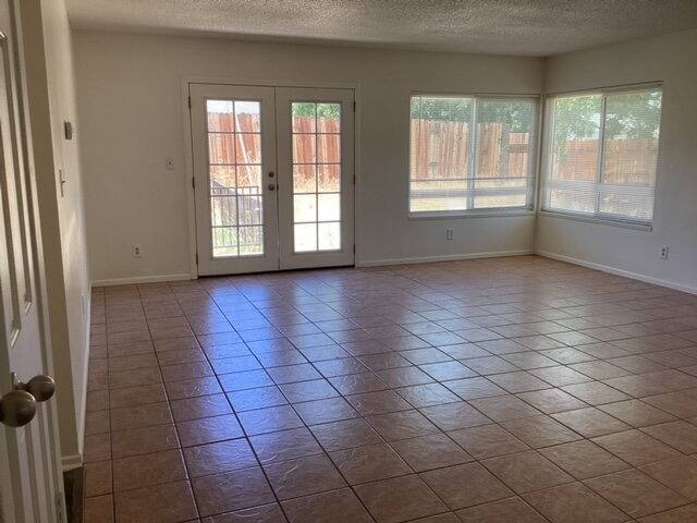 House for rent at 44745 Christie Ave, Lancaster, CA 93535