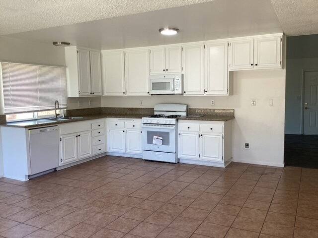 House for rent at 44745 Christie Ave, Lancaster, CA 93535