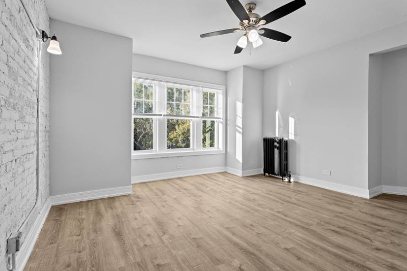 1904 W Morse Ave #3, Chicago, IL 60626