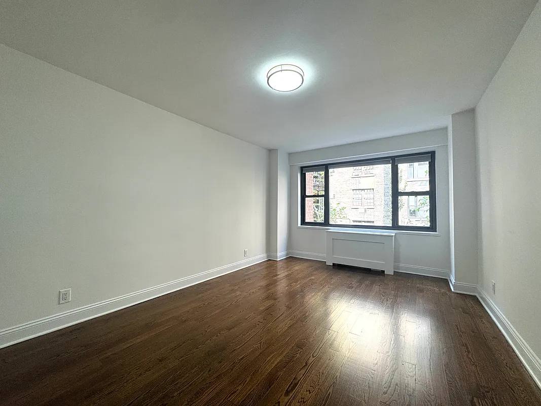 Apartment for rent at 405 E 56th St #8KK, New York, NY 10022