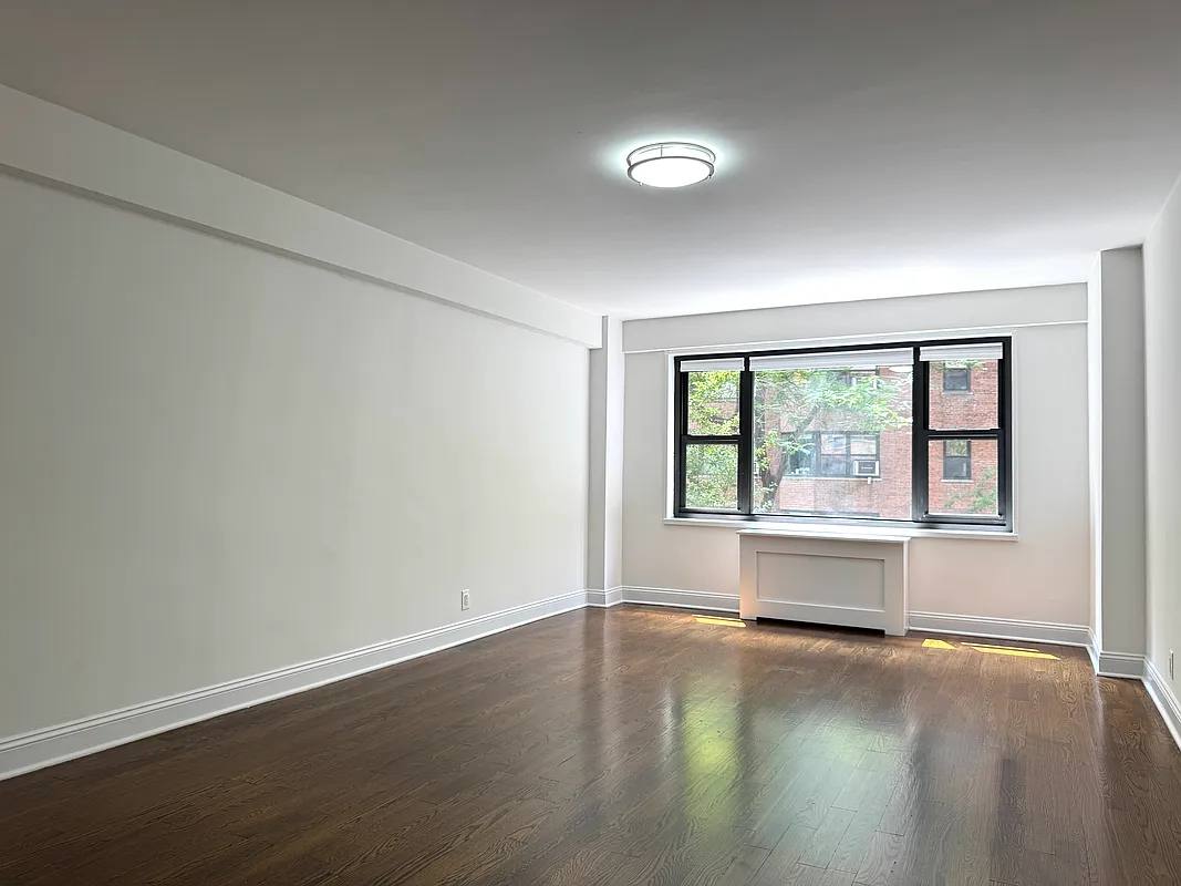 Apartment for rent at 405 E 56th St #8KK, New York, NY 10022