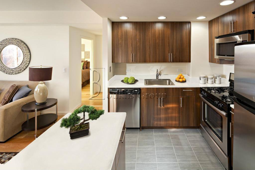 Apartment for rent at 34 Fulton St #915, New York, NY 10038